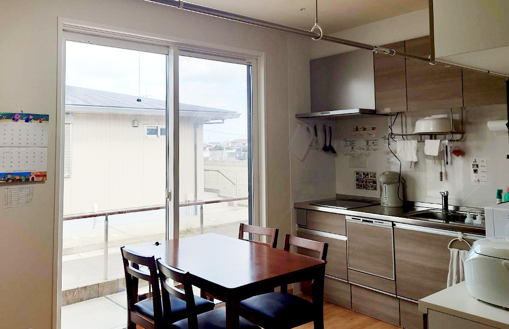 四箇（なごみ・ポノ）の内観の様子